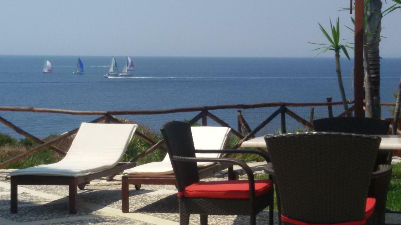 Casa Costanza Holiday home *